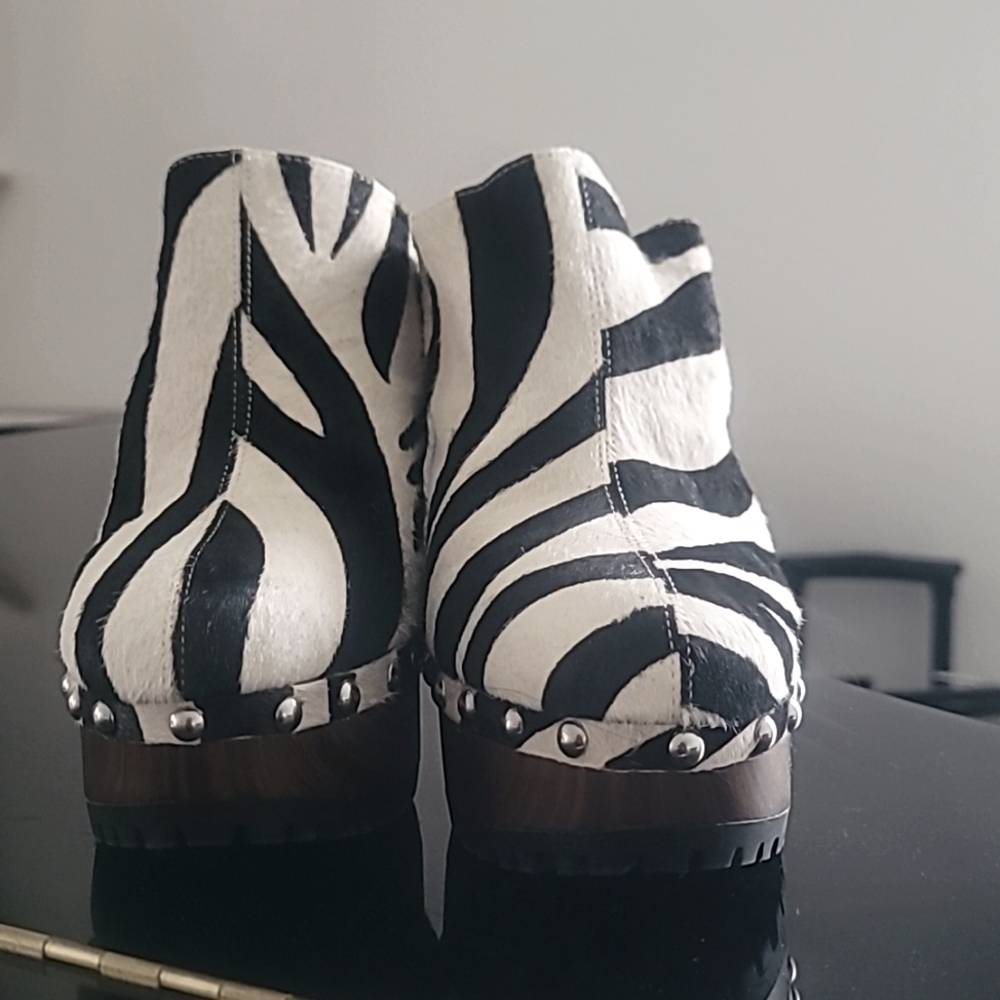 Jessica Simpson JS-KOUREN2 platform mule size 11